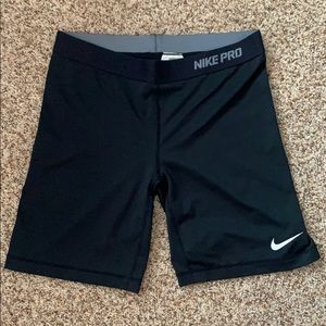 NIKE PRO High Rise 7” Women’s Short